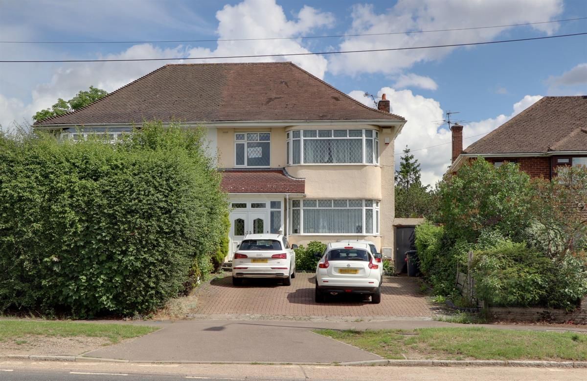 3 bed semidetached house for sale in Road, Potters Bar EN6 Zoopla