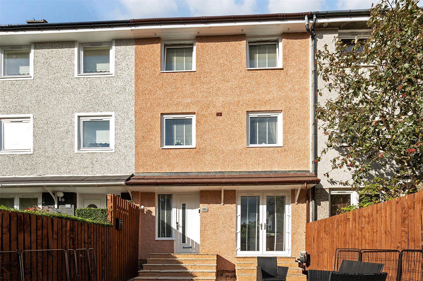 4 bed terraced house for sale in Arnprior Road, Croftfoot, Glasgow G45