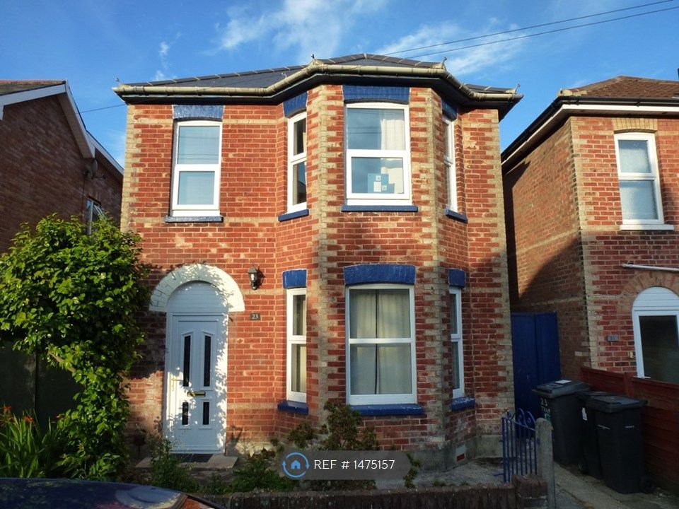 4 bed detached house to rent in Trafalgar Road, Bournemouth BH9 Zoopla