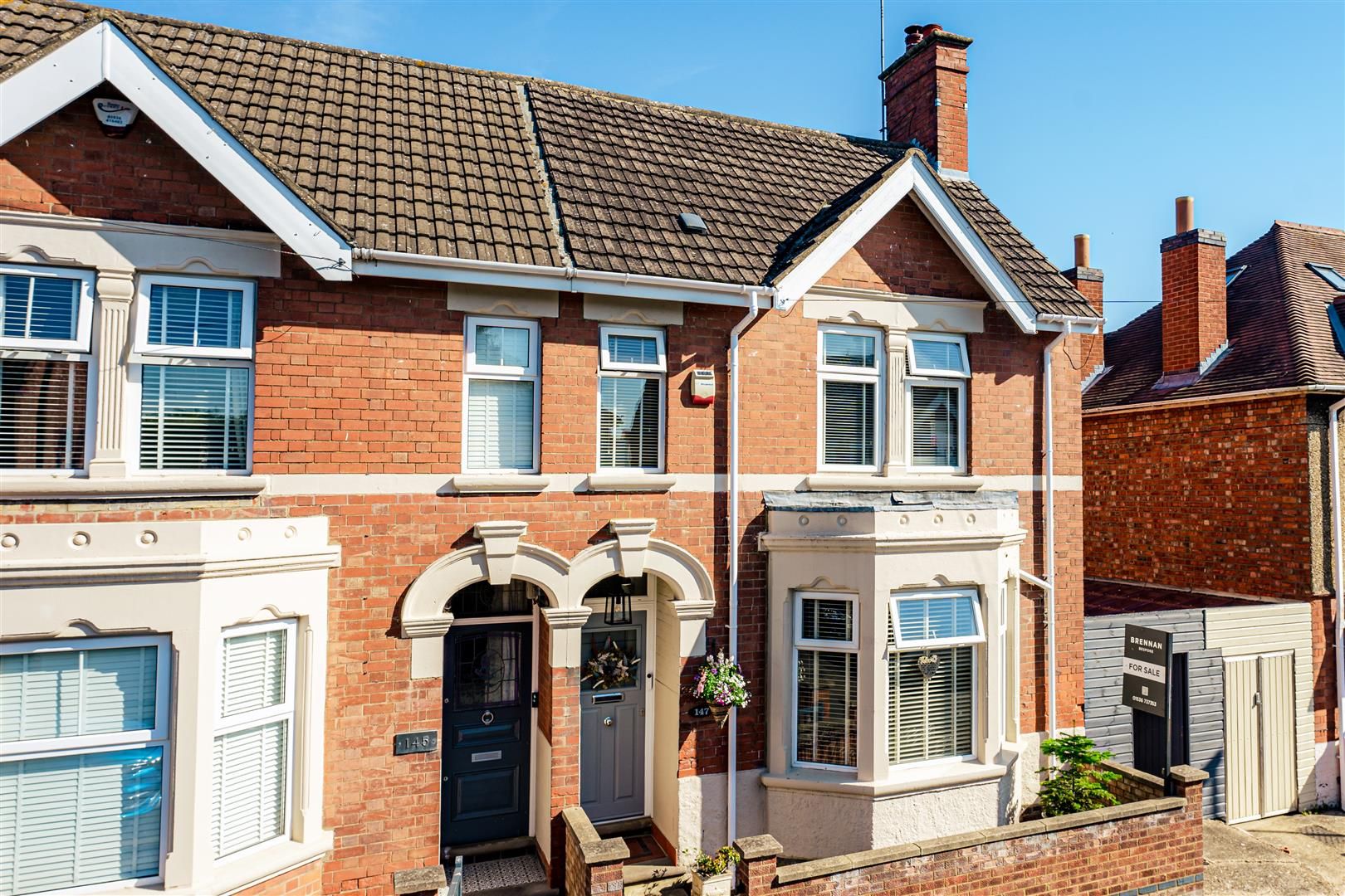 5 bed semidetached house for sale in Kingsley Avenue, Kettering NN16