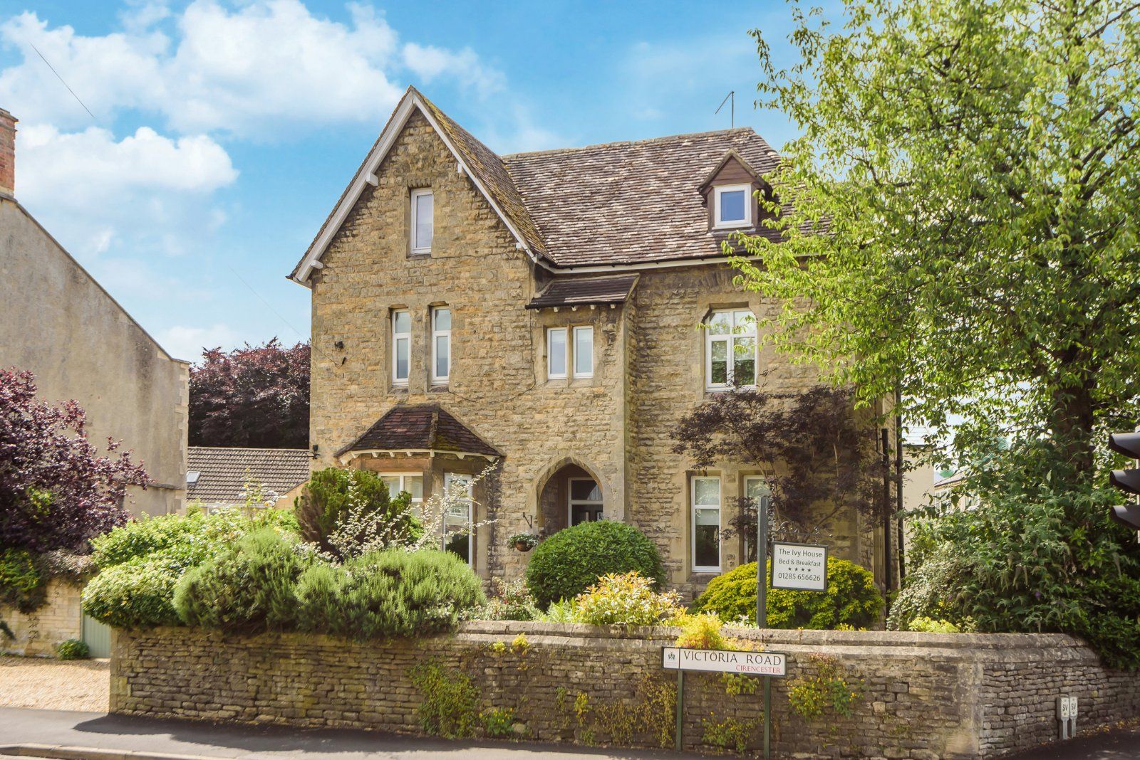 Houses For Sale In Cirencester at Tyrone Bartels blog