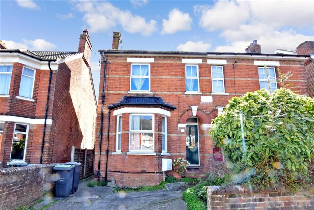 3 bed semidetached house for sale in St. Marys Road, Tonbridge, Kent TN9 Zoopla