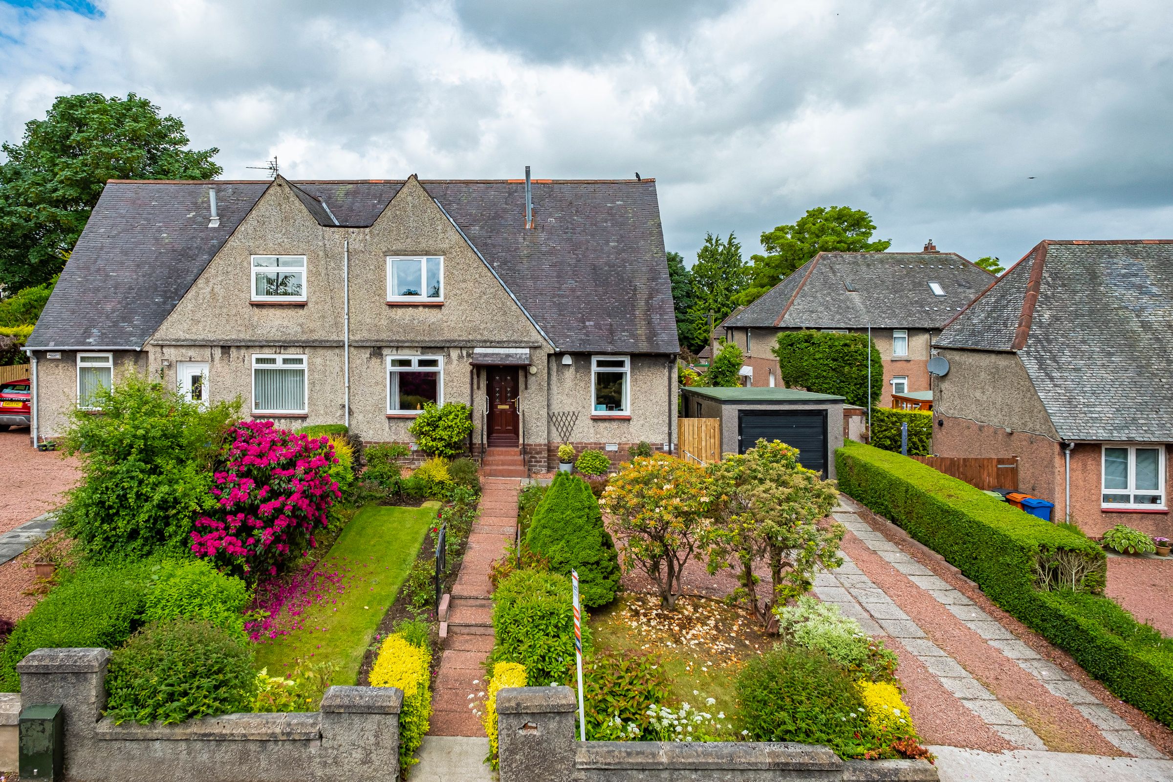 3 bed semidetached house for sale in 6 Kirkintilloch Road, Lenzie G66