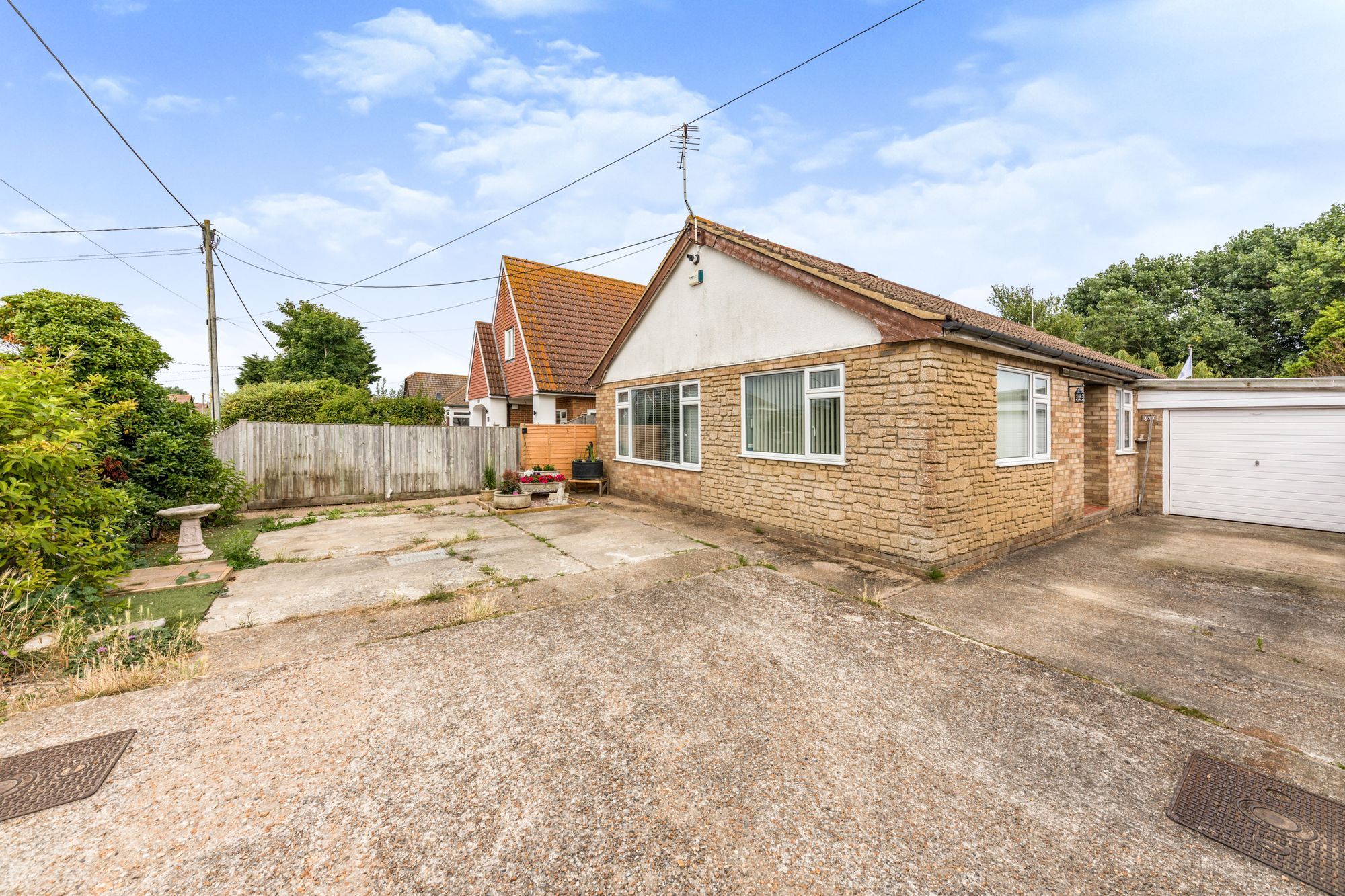 4 bed detached house for sale in Meehan Road, Greatstone TN28 Zoopla