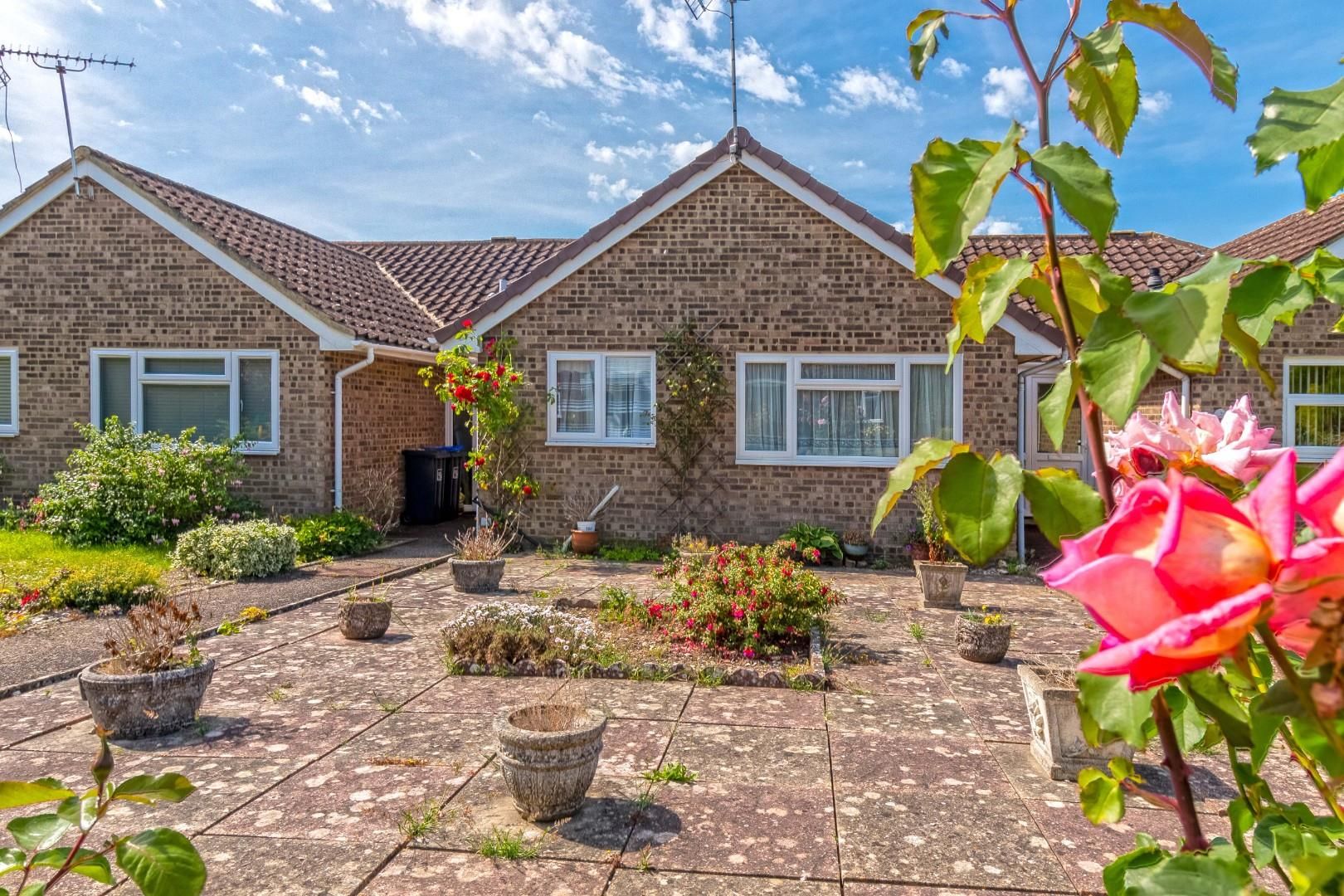2 bed terraced bungalow for sale in Rectory Walk, Sompting, Lancing