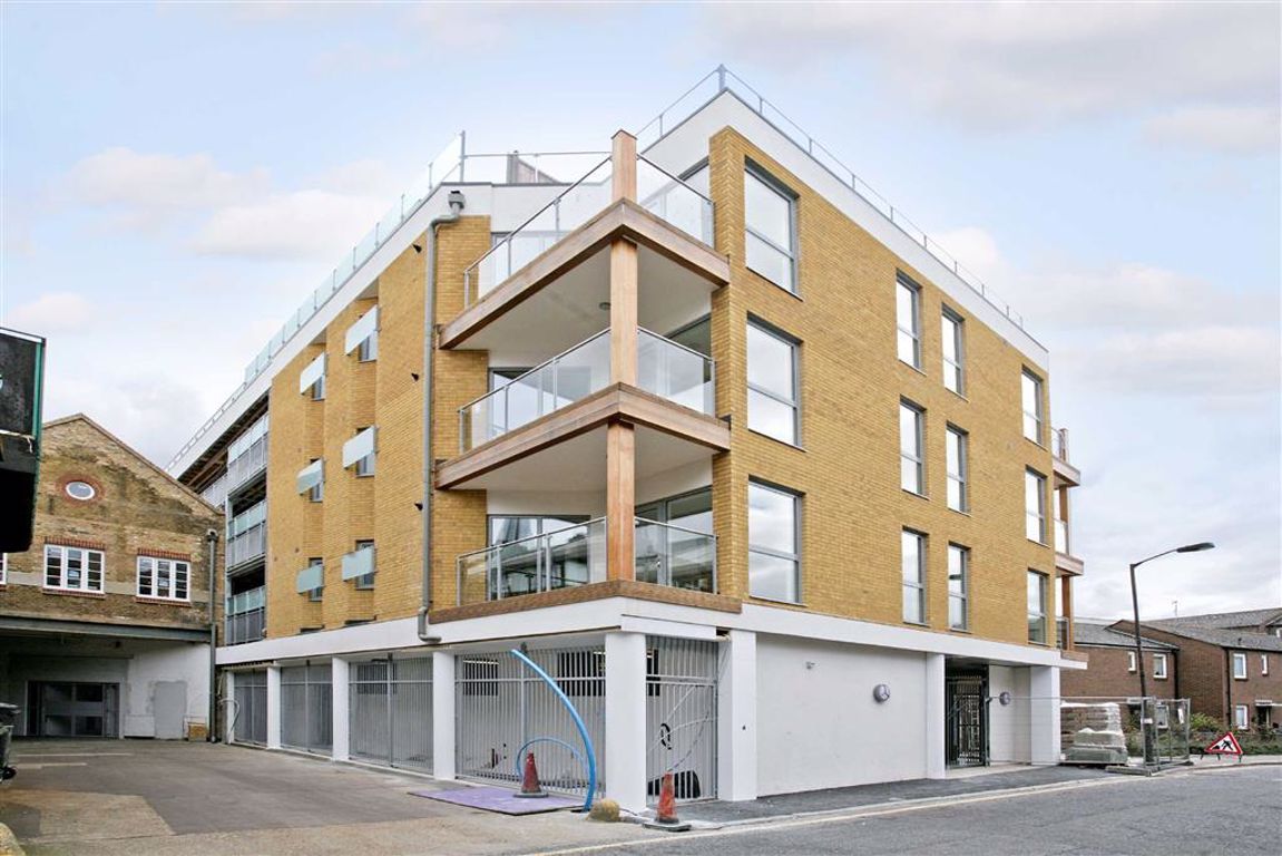 1 bed flat to rent in Wilds Rents, London SE1 Zoopla