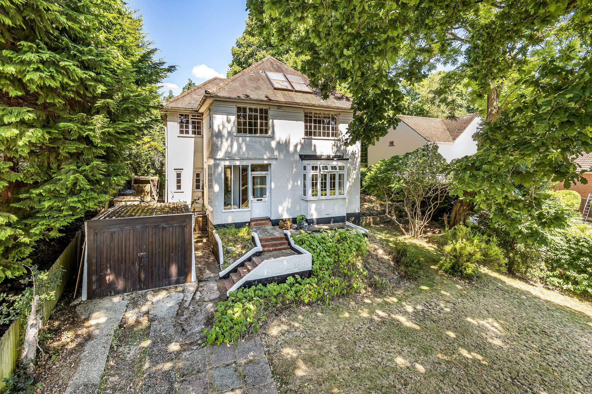 4 bed detached house for sale in Sycamore Road, Farnborough GU14 Zoopla