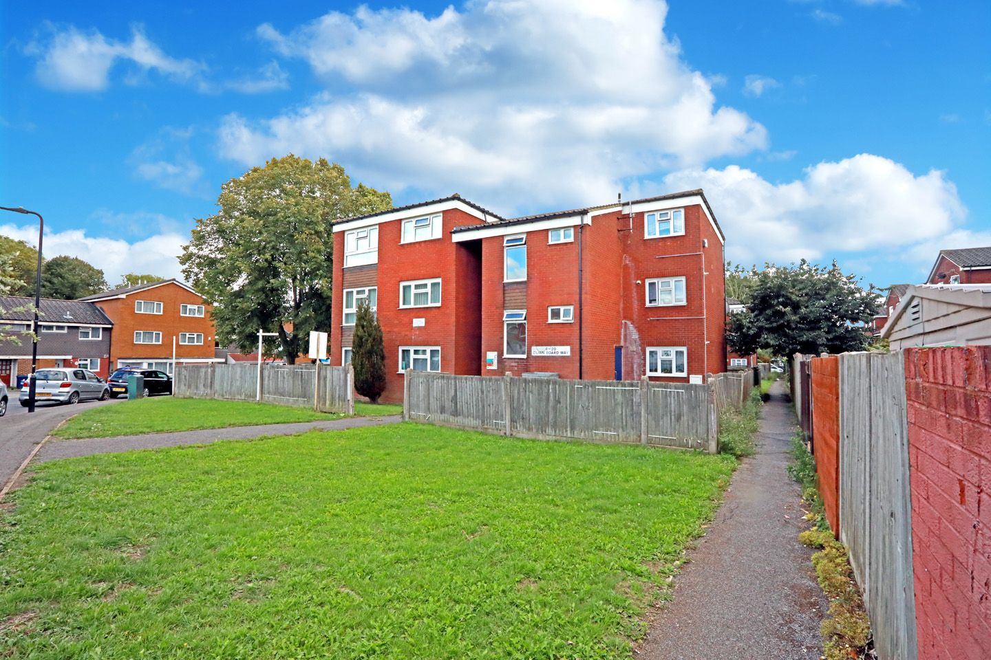 Lilian Board Way Greenford UB6