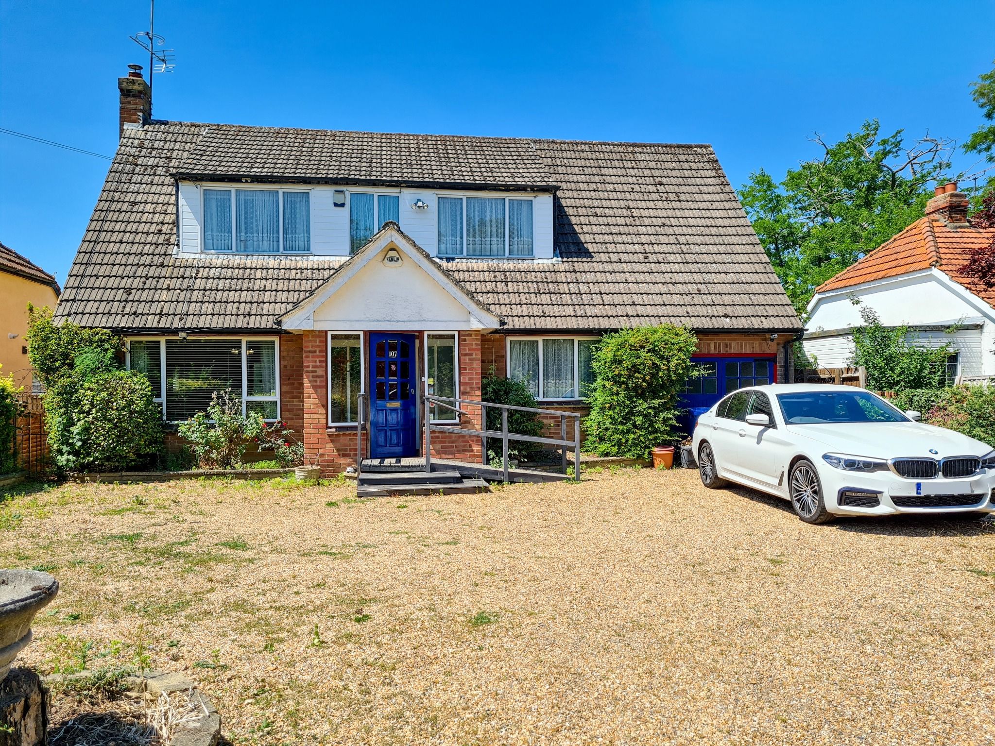 4 bed detached house for sale in Welley Road, Wraysbury, Staines TW19