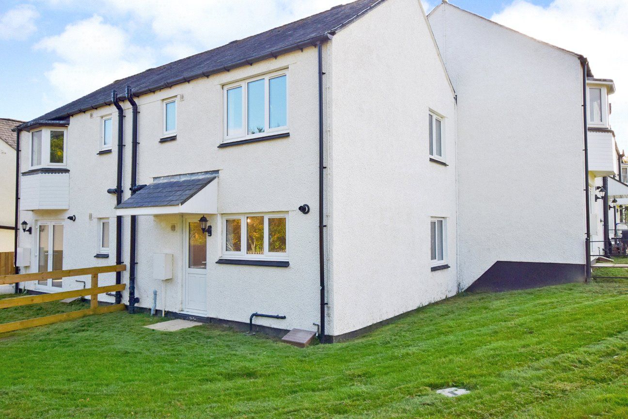 2 bed semidetached house to rent in Chudleigh, Newton Abbot TQ13 Zoopla