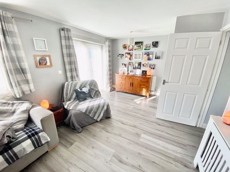 3 bed end terrace house for sale in Holtspur Avenue, Wooburn Green