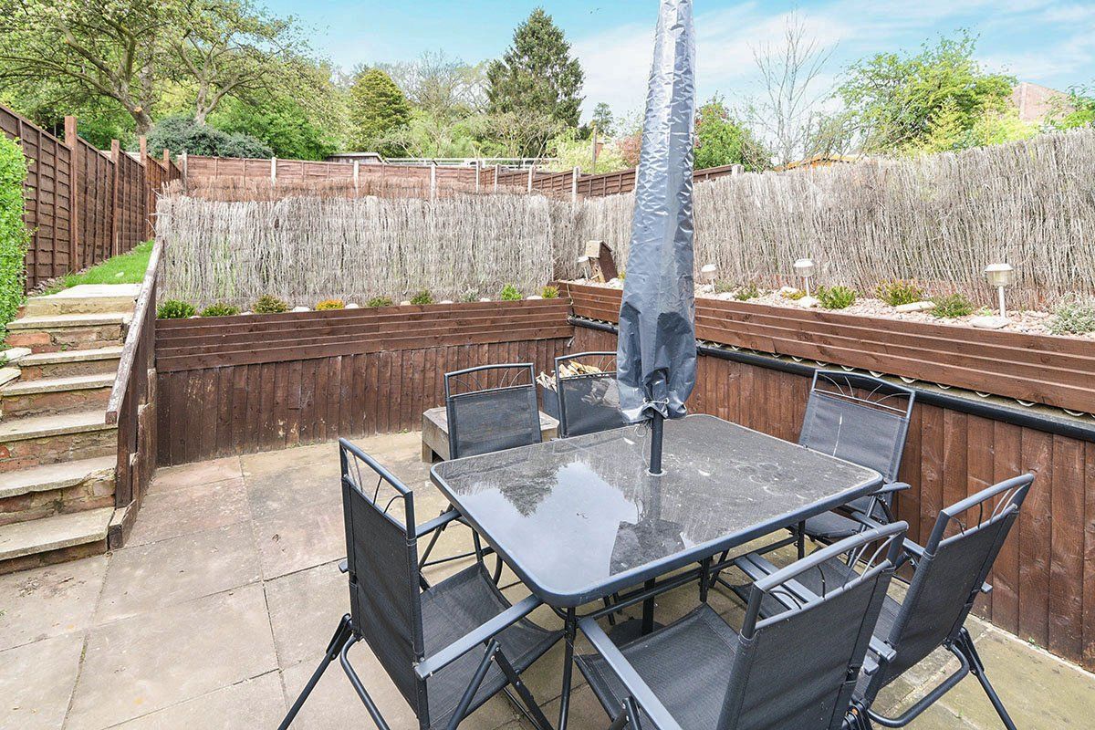 3 bed semidetached house for sale in Tolladine Road, Worcester