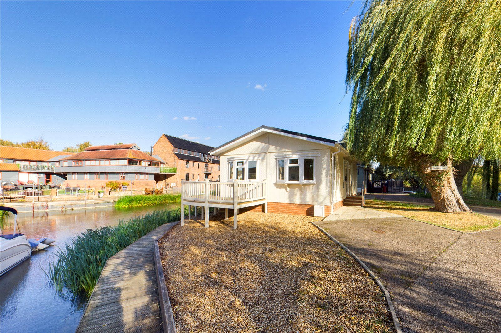 1 bed mobile/park home for sale in Mill Road, Buckden, St. Neots