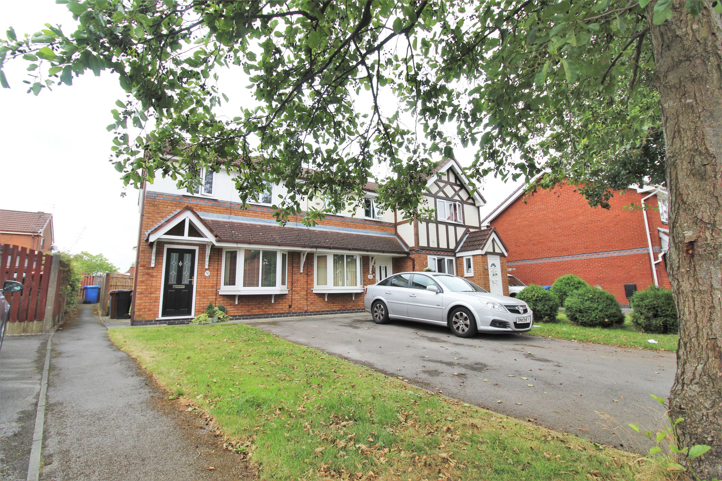2 bed end terrace house for sale in Walton Hall Drive, Levenshulme