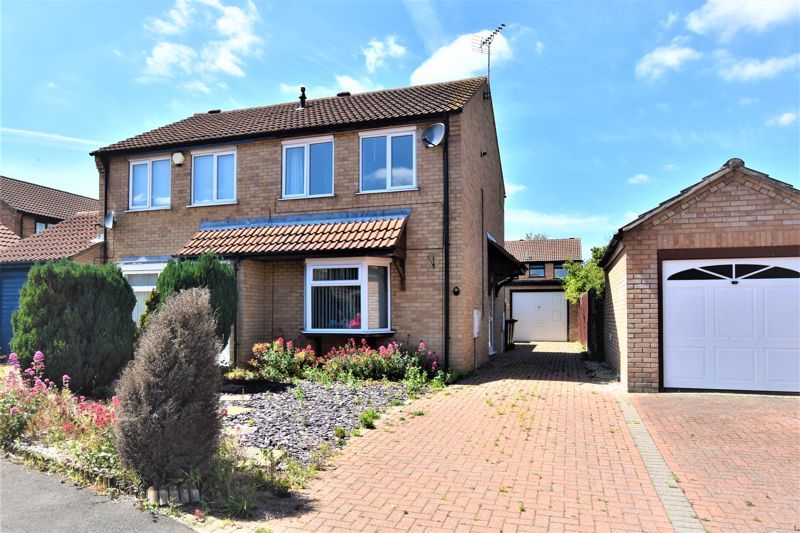 2 bed semidetached house for sale in Beaufort Road, Glebe Park