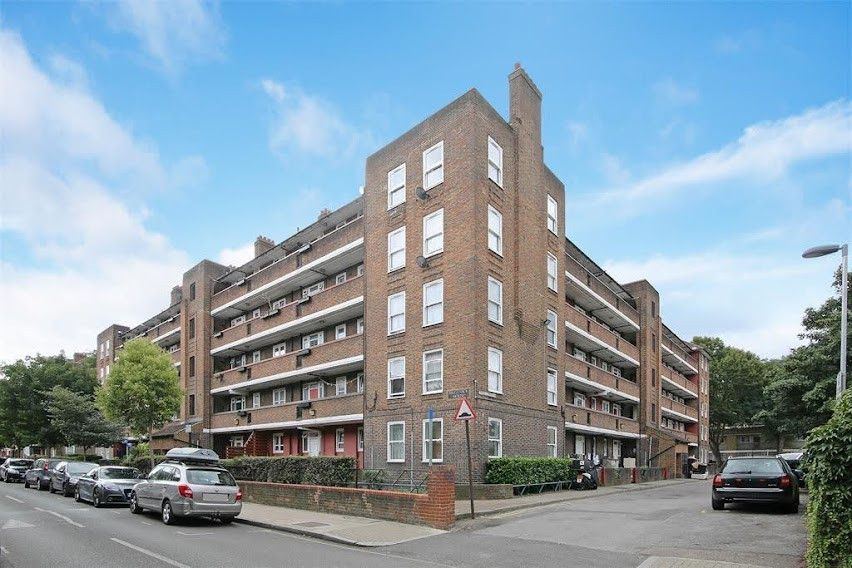 2 bed flat for sale in Brigstock House, Lilford Road, Camberwell SE5
