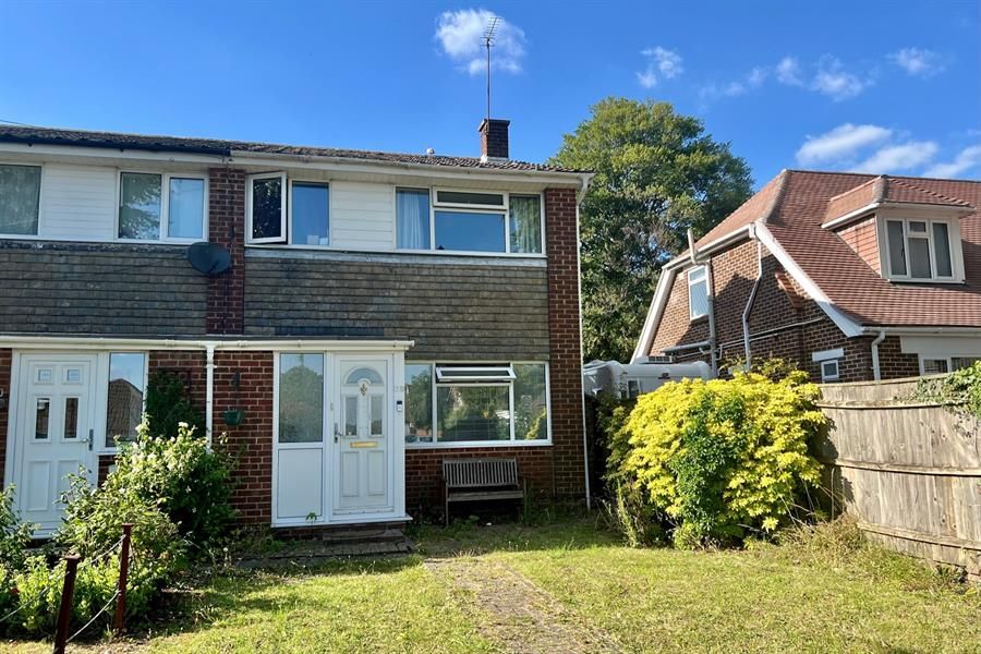 3 bed end terrace house for sale in West End Road, Southampton SO18