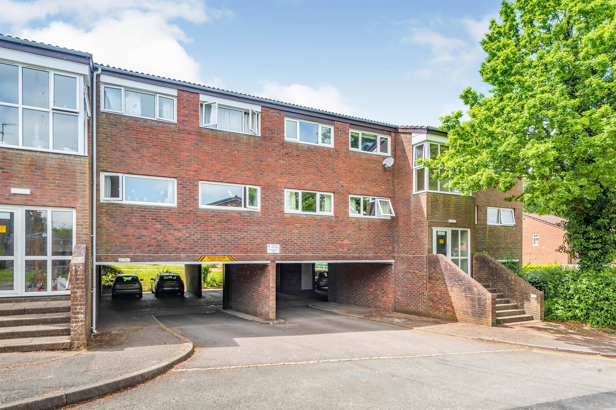 Yeoman Way, Redhill RH1  