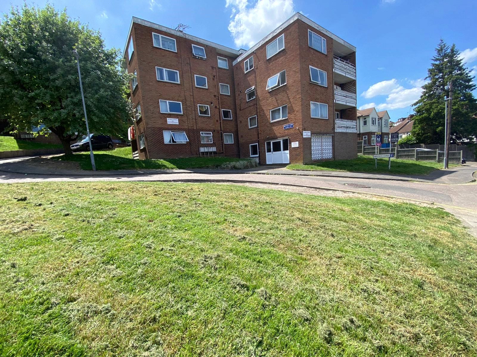 Bonnick Close, Luton LU1  