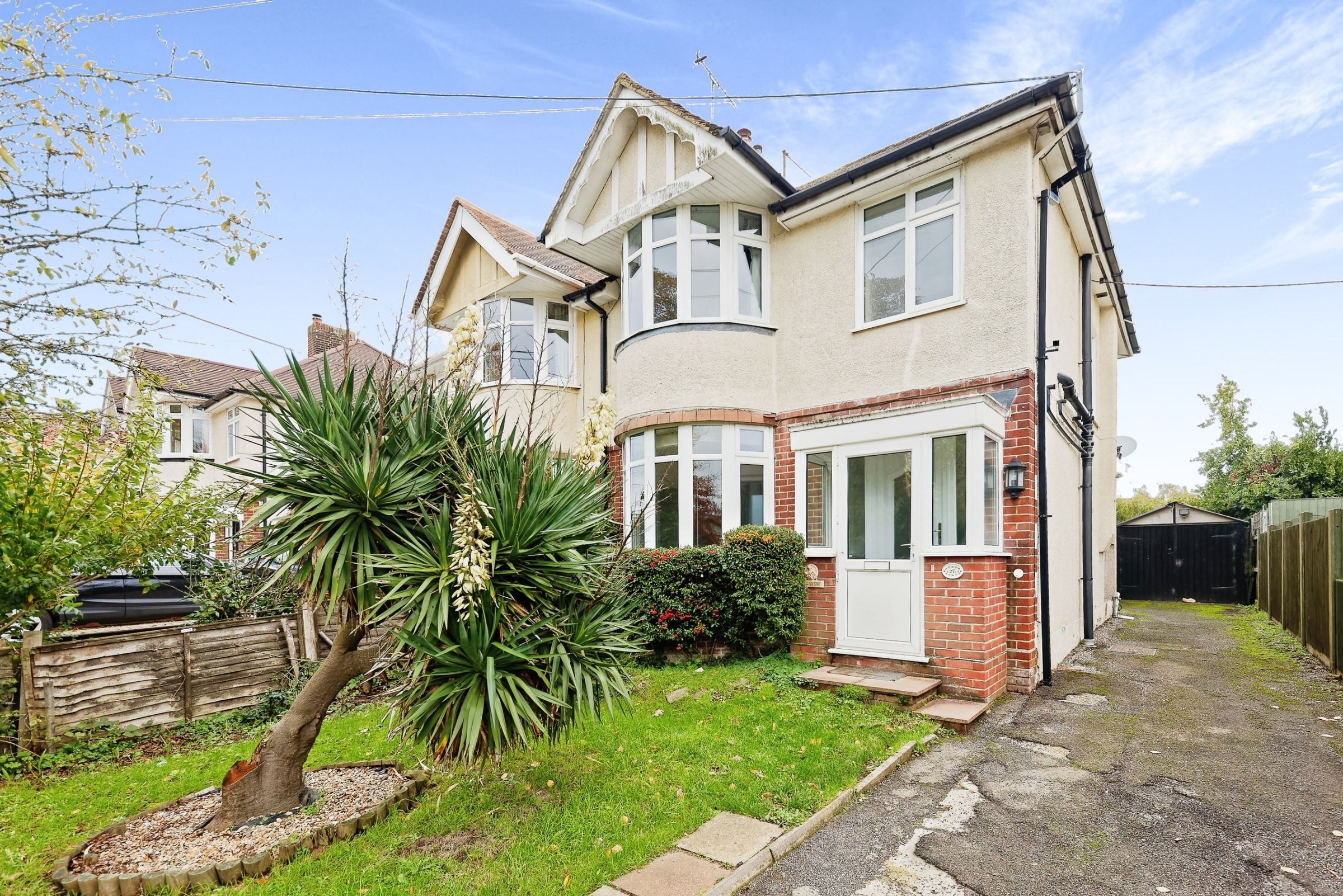 3 bed semidetached house for sale in Rough Common Road, Rough Common