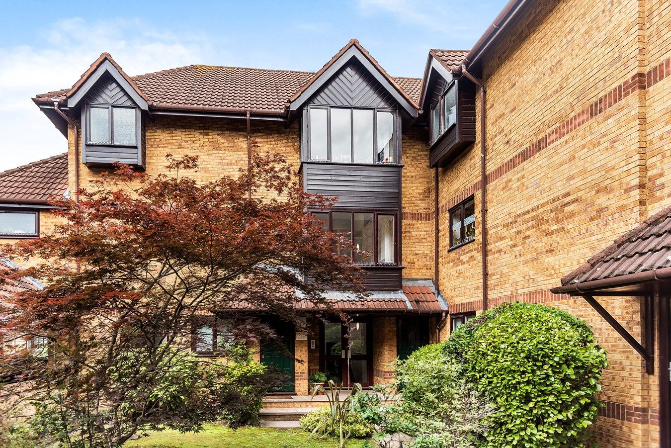 3 bed property for sale in Linwood Close, Camberwell SE5 Zoopla