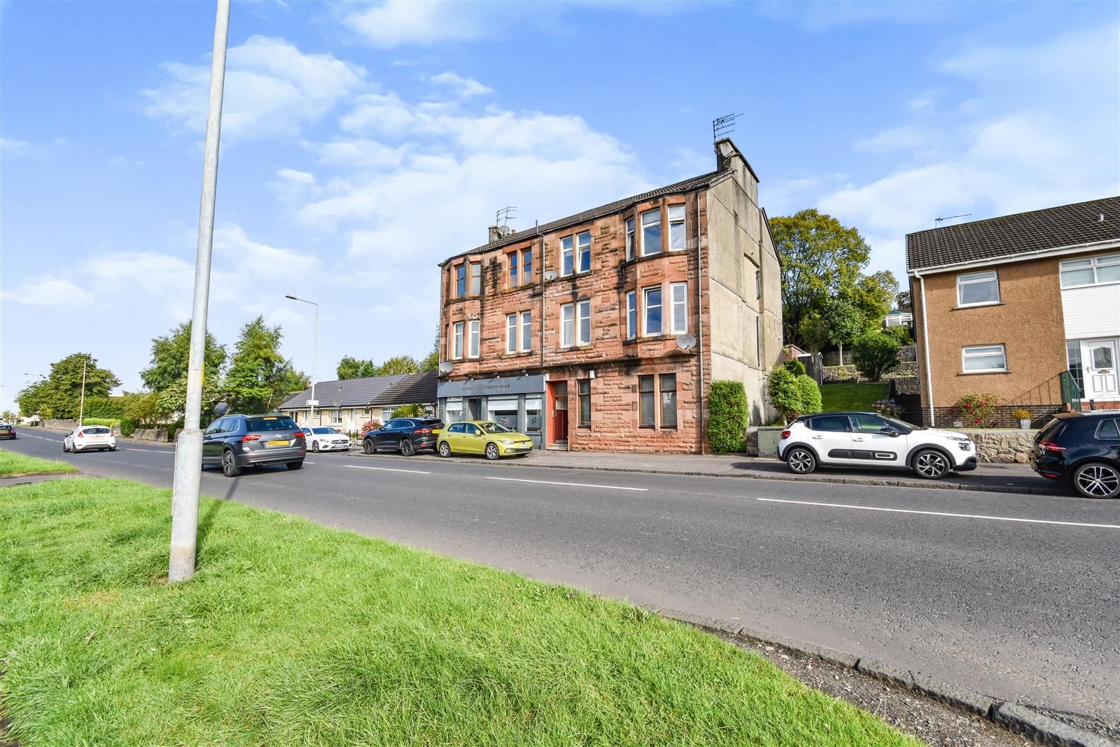 2 bed flat for sale in Glasgow Road, Hardgate, Clydebank G81 Zoopla