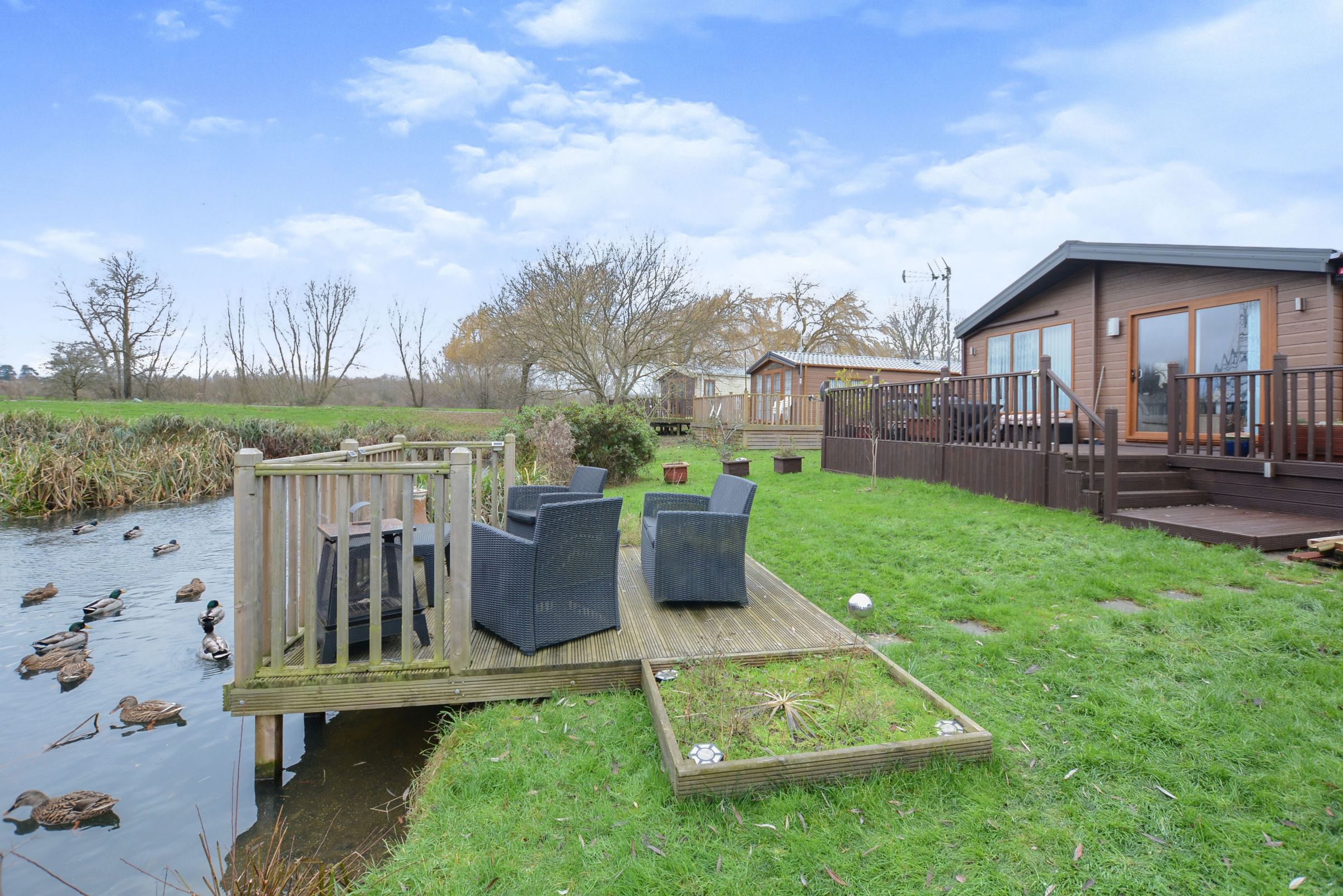 3 bed property for sale in Crow Lane, Little Billing, Northampton NN3