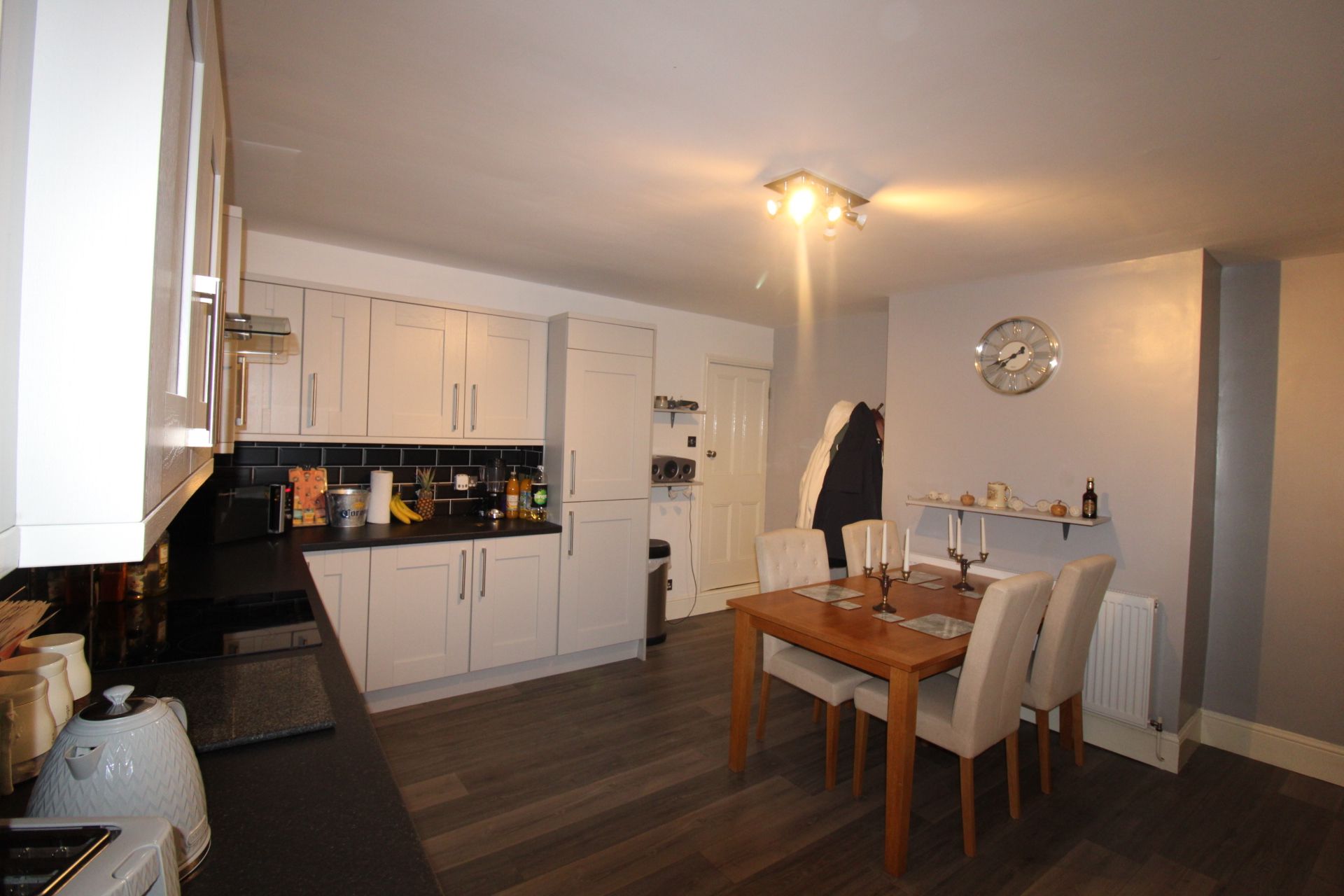 2 bed terraced house for sale in Bradford Road, Bailiff Bridge
