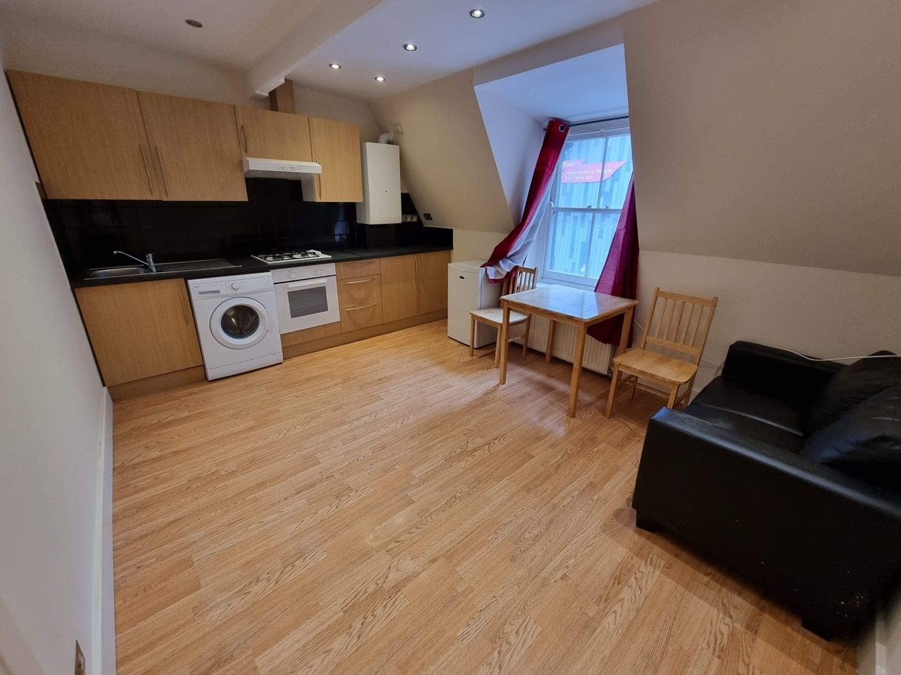 1 bed flat to rent in Woolwich New Road, Woolwich, Greenwich, London