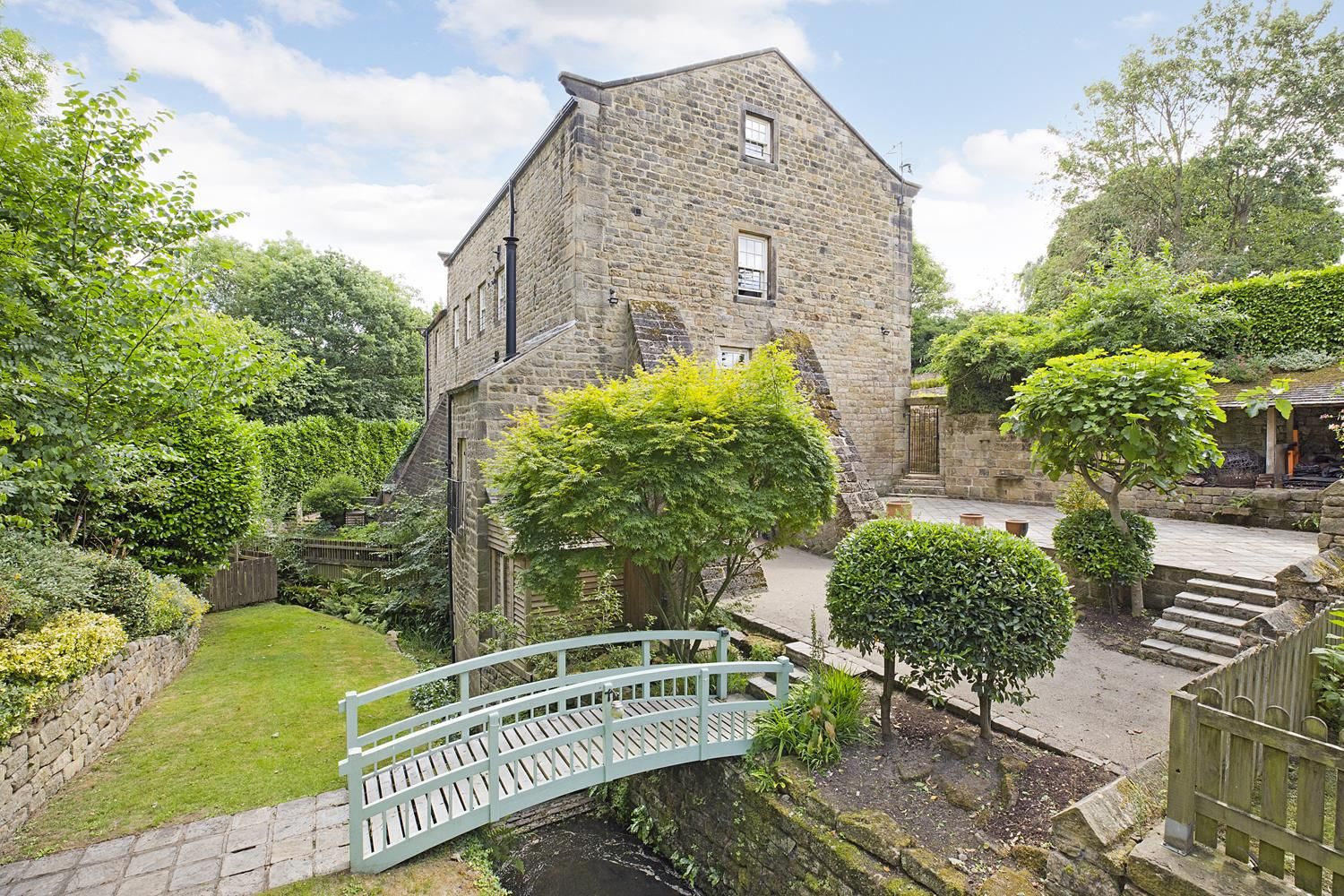 Millpond Gardens Leeds Fasci Garden