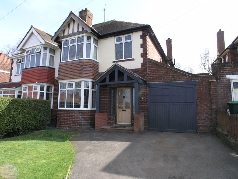 3 bed semidetached house for sale in Barnford Crescent, Oldbury B68 Zoopla