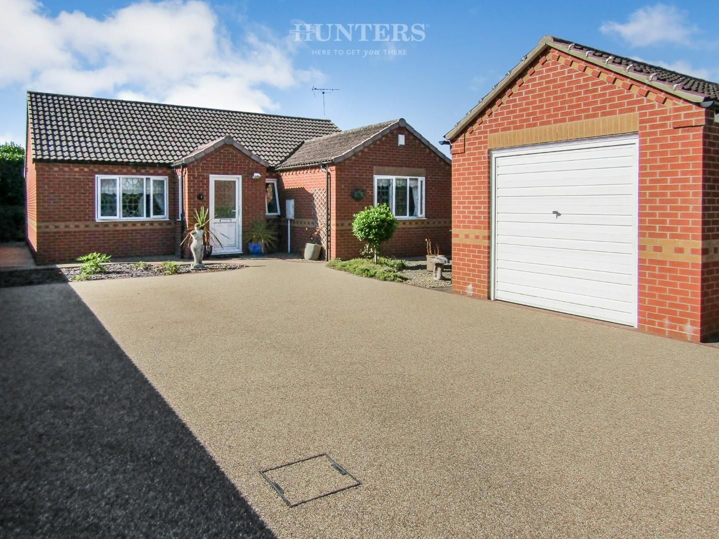 2 bed detached bungalow for sale in Meadow Rise, Blyton, Gainsborough
