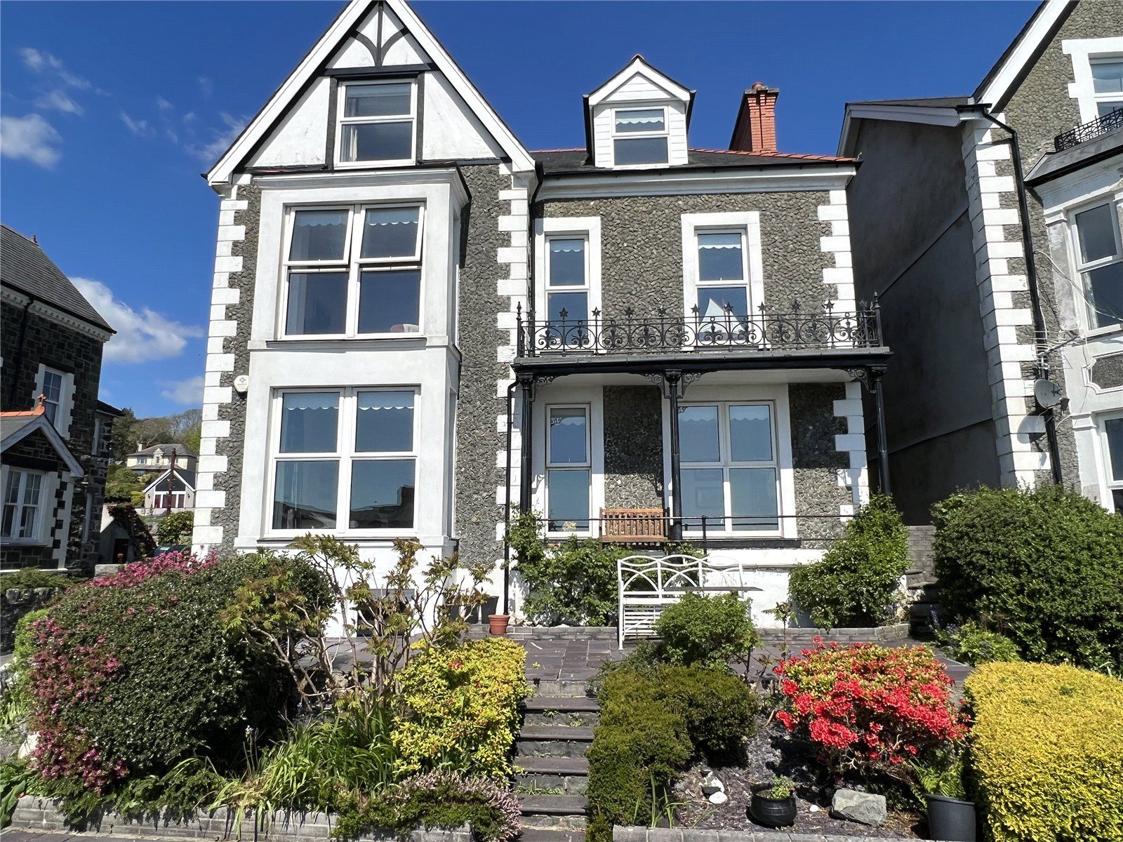 5 bed detached house for sale in Portmadoc Road, Criccieth, Gwynedd