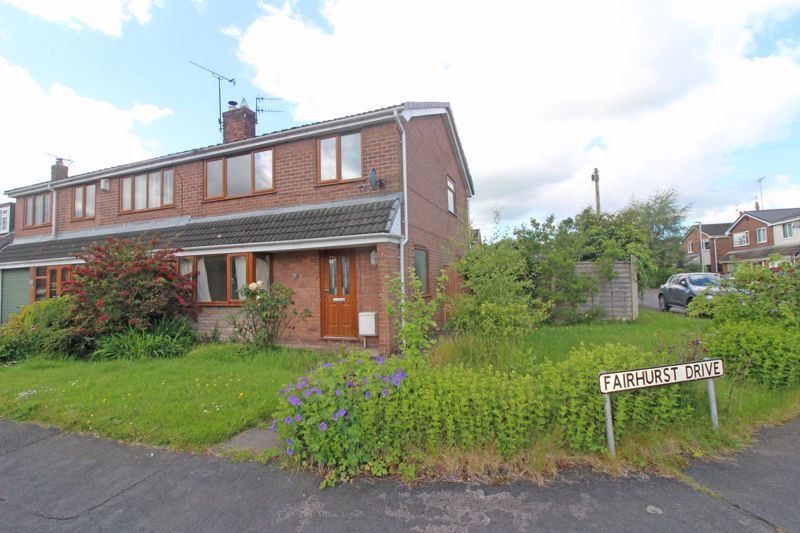 3 bed semidetached house for sale in Fairhurst Drive, Parbold, Wigan