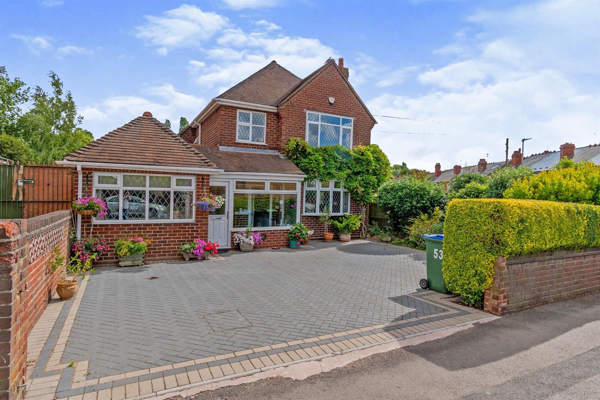 3 bed detached house for sale in Ridding Lane, Wednesbury WS10 Zoopla