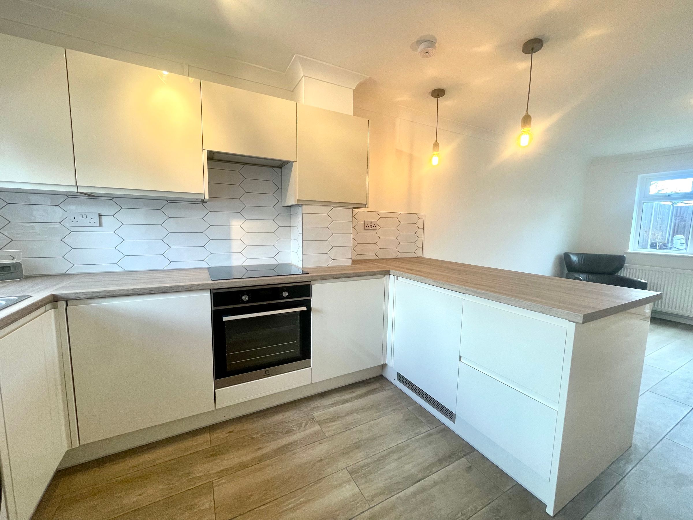 2 bed end terrace house to rent in Beaumont Grove, Aldershot GU11 Zoopla