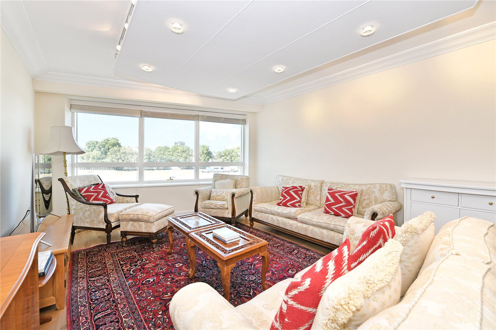 Peninsula Heights, 93 Albert Embankment SE1  