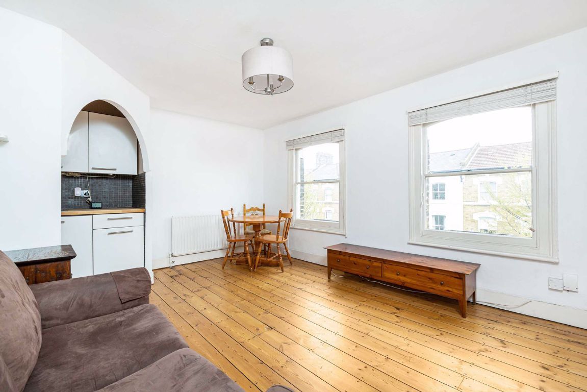 1 bed flat for sale in Ferndale Road, London SW4 Zoopla