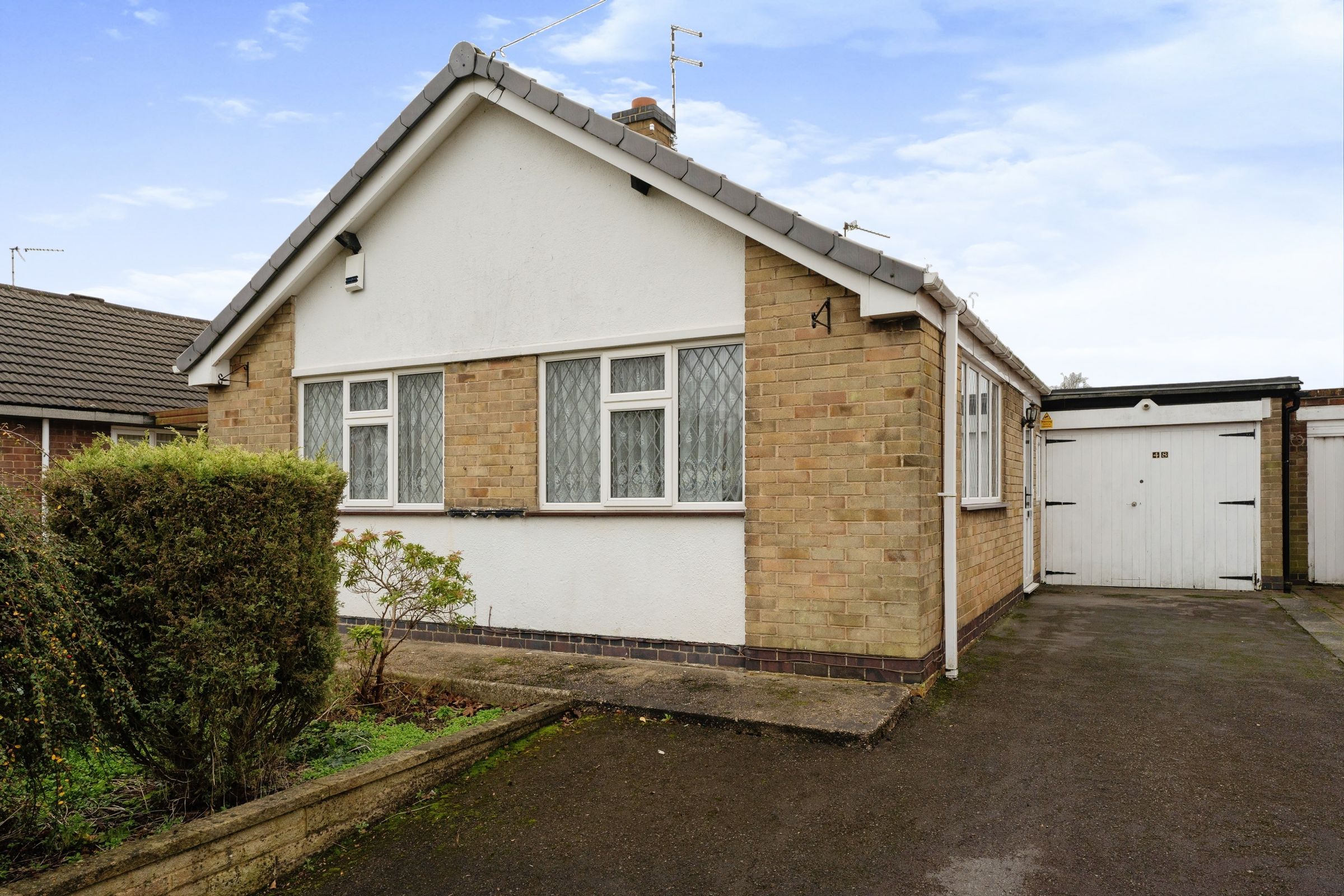 2 bed bungalow for sale in Tressall Road, Whitwick, Coalville LE67 Zoopla