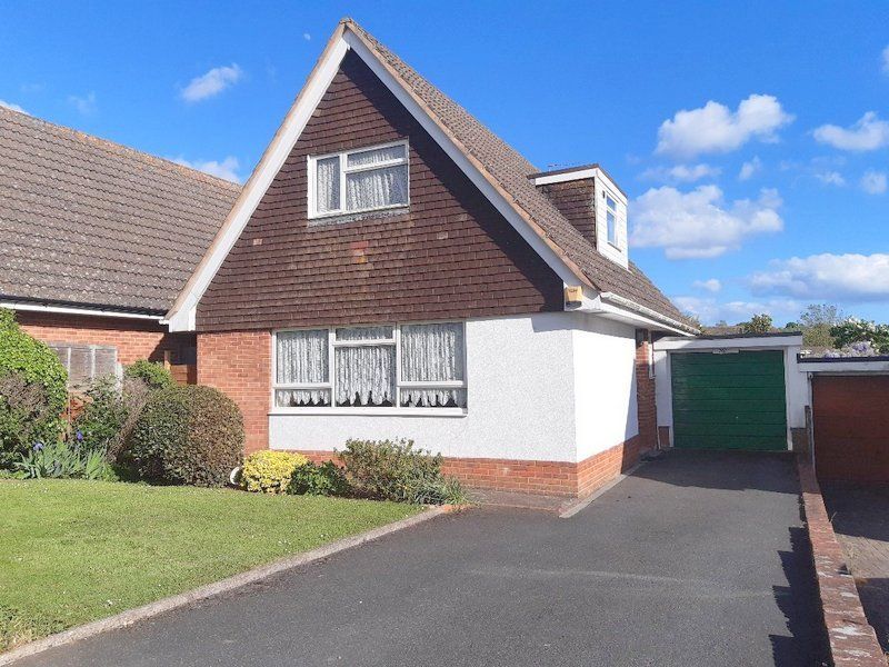 3 bed detached house for sale in St. Johns Road, Exmouth EX8 Zoopla