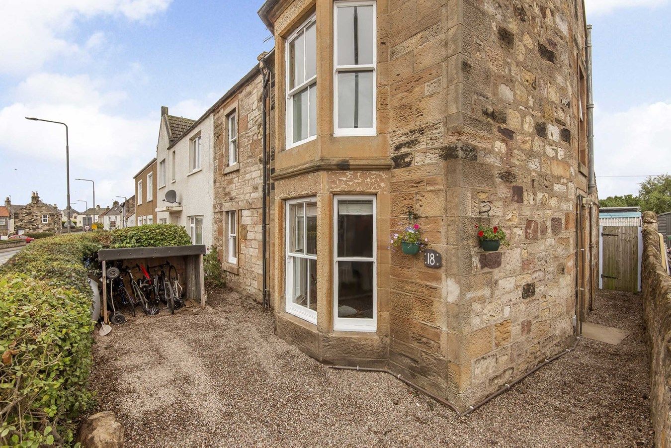 4 bed terraced house for sale in James Street, Pittenweem, Anstruther