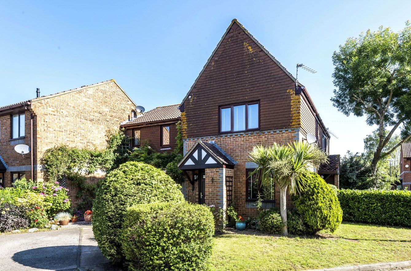 1 bed end terrace house for sale in Burpham, Guildford, Surrey GU4 Zoopla