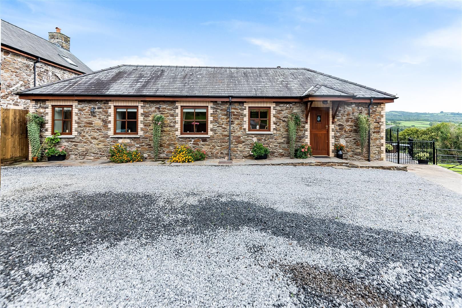 4 bed detached house for sale in Ebenezer Road, Pontarddulais, Swansea