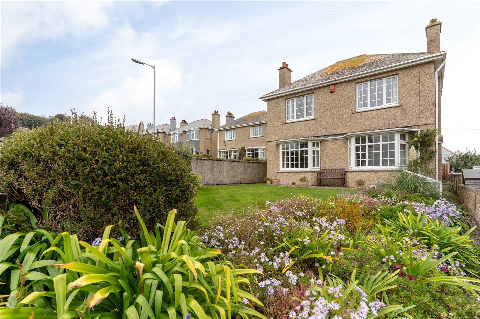 3 bed detached house for sale in Lariggan Crescent, Penzance TR18 Zoopla