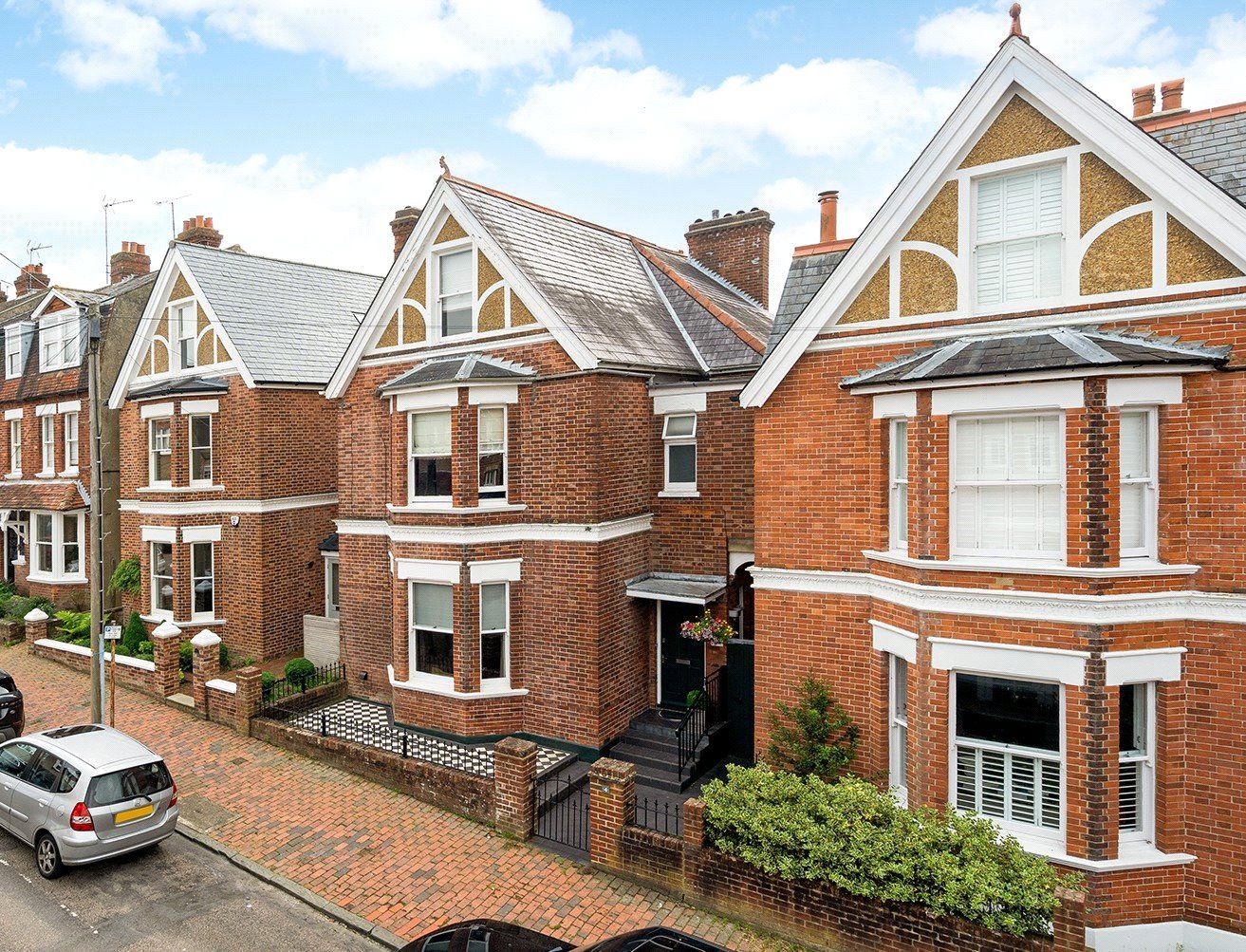 Arundel Road, Tunbridge Wells, Kent TN1  