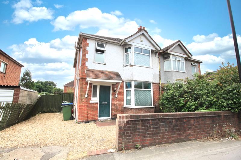 3 bed semidetached house for sale in Bitterne Road West, Southampton