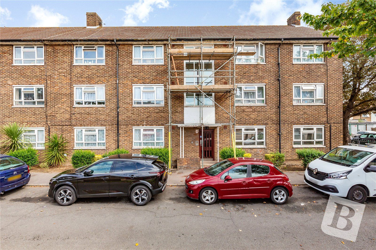 1 bed flat for sale in Whalebone Lane South, Dagenham RM8 Zoopla