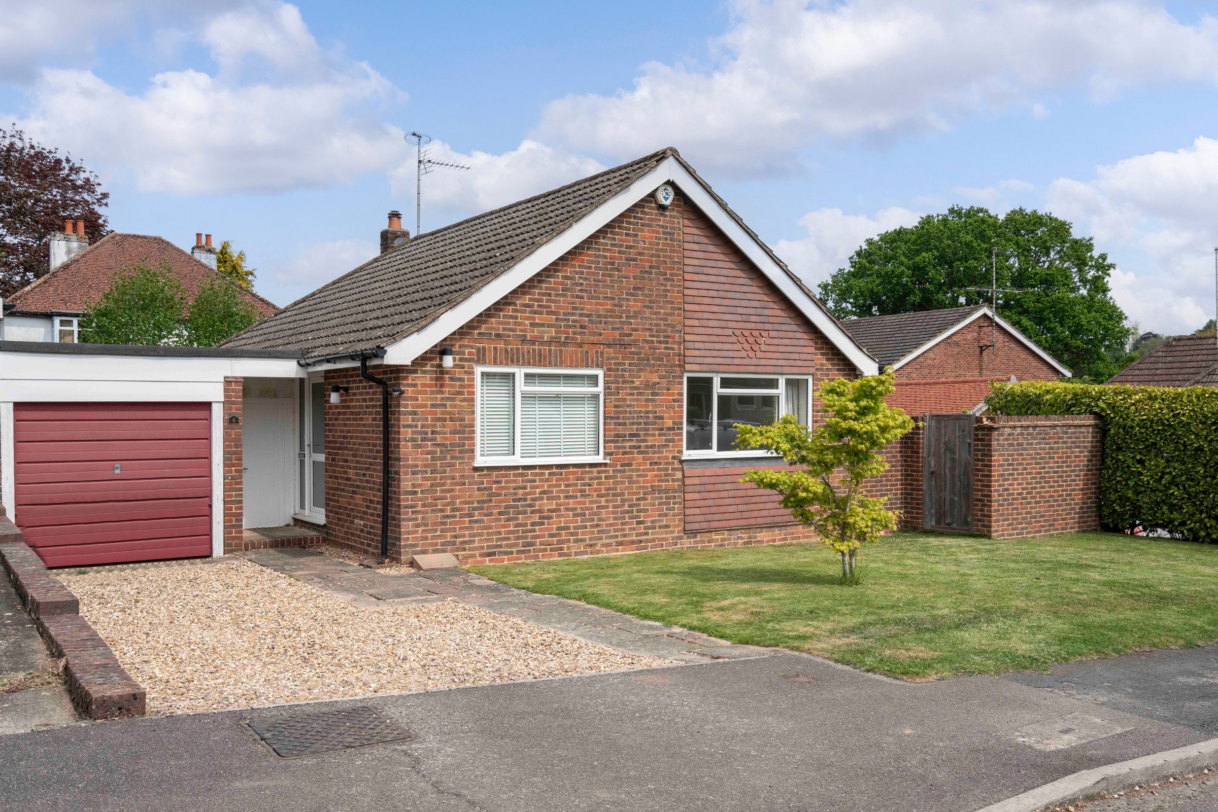 3 bed detached bungalow for sale in Ridgeway Drive, Dorking RH4 Zoopla