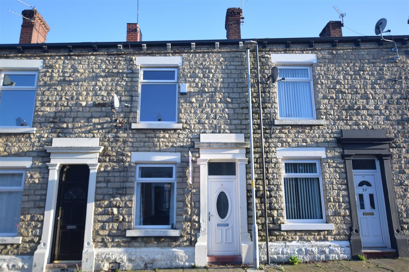 2 bed terraced house for sale in Lindsay Street, Stalybridge SK15 Zoopla