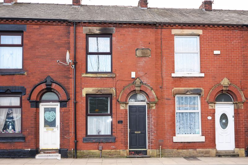 2 bed terraced house for sale in Oldham Road, AshtonUnderLyne OL7
